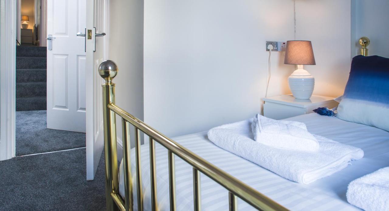 Mycityhaven - 3 Bedroom Shirehampton Flat Near Avonmouth & M4 Bristol Kültér fotó